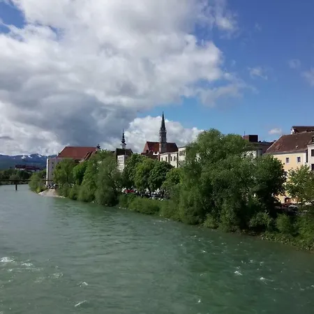 Ap 1 Im Zentrum Steyr, Bestrooms Eu Apartament Steyr